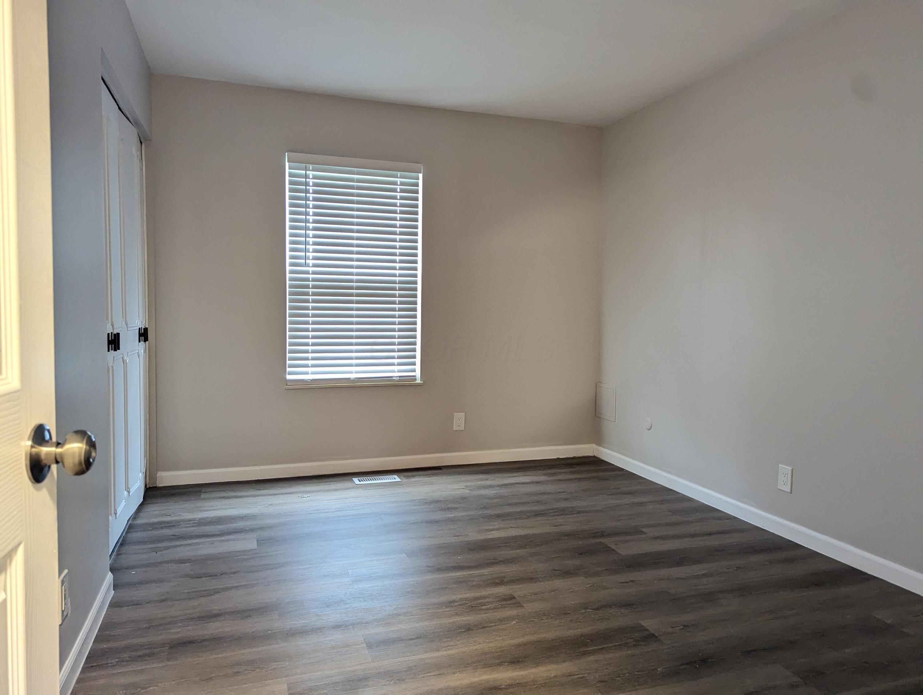 351 Villa Road, Springfield, Ohio image 11