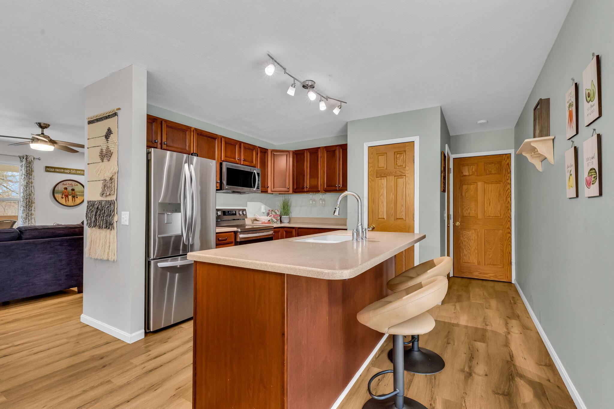 604 King Beach Drive, Howard, Ohio image 23