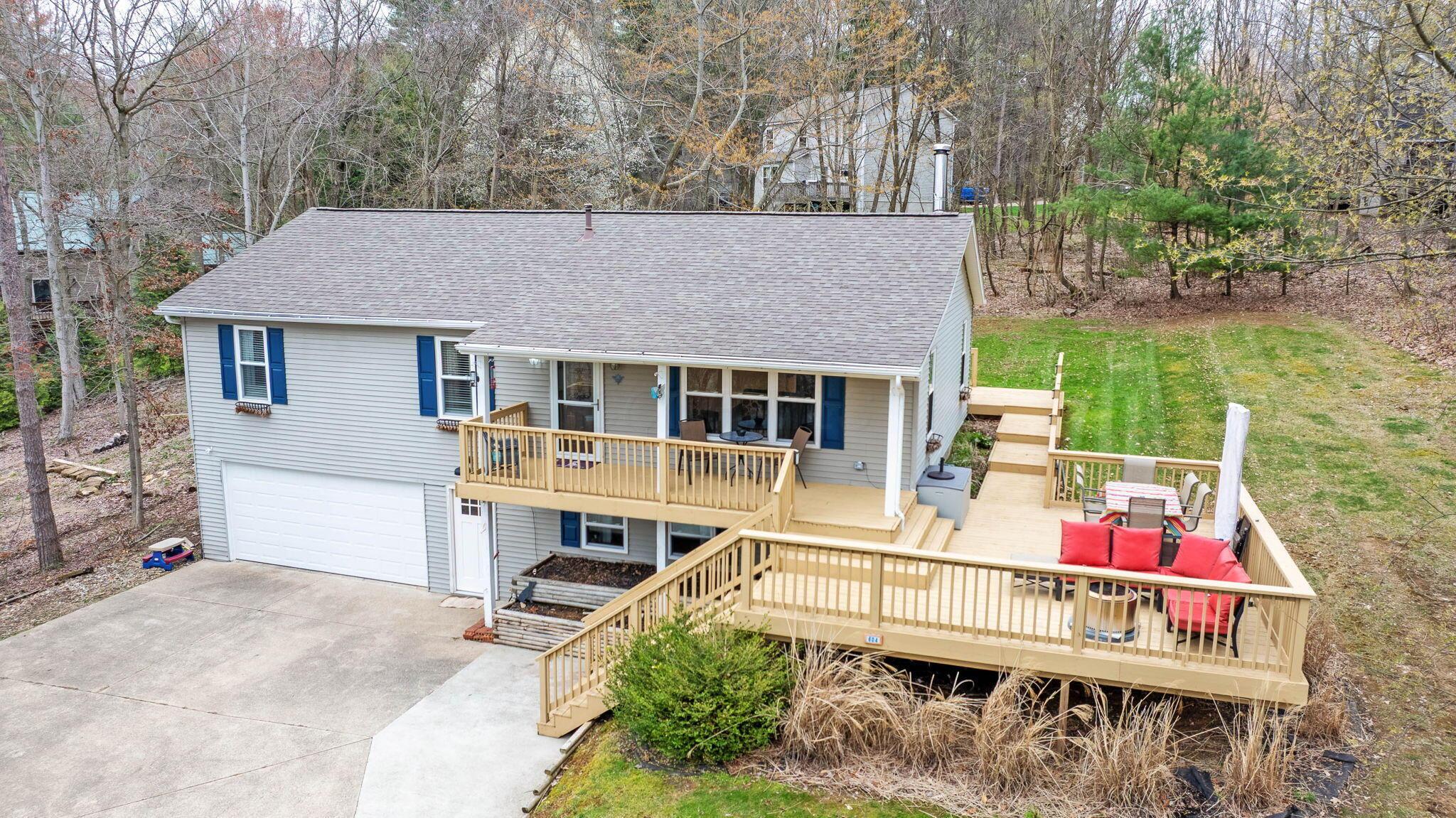 604 King Beach Drive, Howard, Ohio image 3