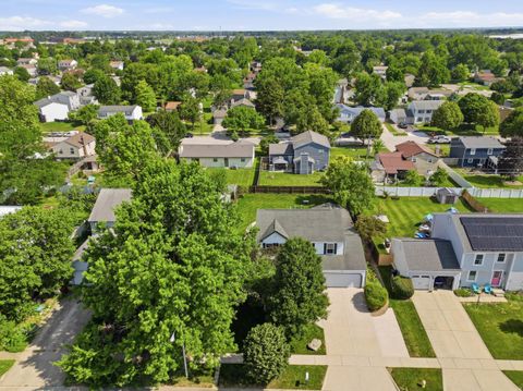 Tiny photo for 4102 Marsol Avenue, Grove City, OH 43123 (MLS # 226024909)