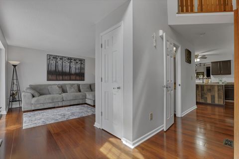 Tiny photo for 4826 Edge Grove Drive, Groveport, OH 43125 (MLS # 226015903)