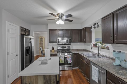 Tiny photo for 4826 Edge Grove Drive, Groveport, OH 43125 (MLS # 226015903)