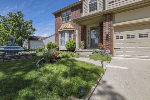 Tiny photo for 4826 Edge Grove Drive, Groveport, OH 43125 (MLS # 226015903)