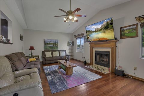 Tiny photo for 4826 Edge Grove Drive, Groveport, OH 43125 (MLS # 226015903)