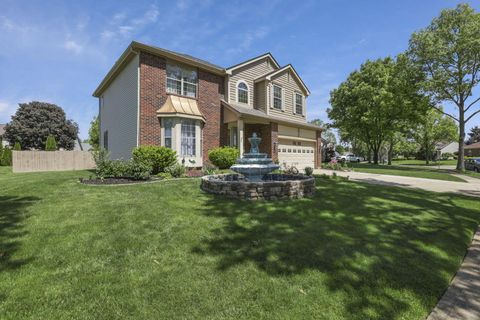 Tiny photo for 4826 Edge Grove Drive, Groveport, OH 43125 (MLS # 226015903)