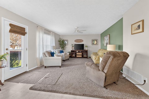 Tiny photo for 27 Wrens Nest Court, Etna, OH 43062 (MLS # 226041285)