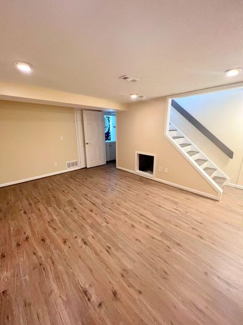 Tiny photo for 4843 Stoneybrook Boulevard 30E #30E, Hilliard, OH 43026 (MLS # 225037681)