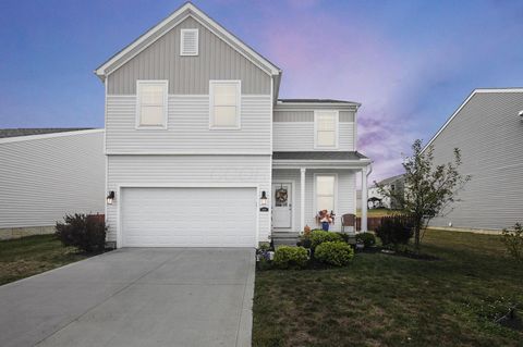 Photo of 2610 Misty Meadows Avenue, Lancaster, OH 43130 (MLS # 225036129) Photo of 2610 Misty Meadows Avenue, Lancaster, OH 43130 (MLS # 225036129)
