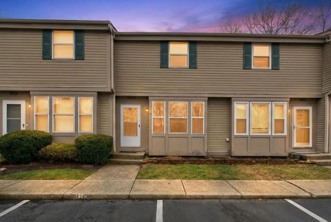 Photo of 7853 Barkwood Drive 18C #18C, Columbus, OH 43085 (MLS # 226006525)