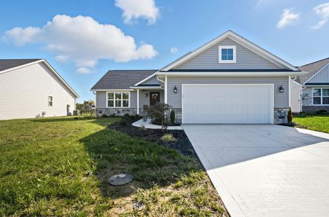 Photo of 557 Cannondale Avenue, Johnstown, OH 43031 (MLS # 225038392)