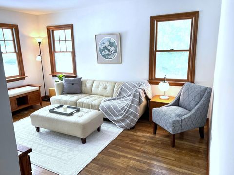 Tiny photo for 290 W Kanawha Avenue, Columbus, OH 43214 (MLS # 225044840)