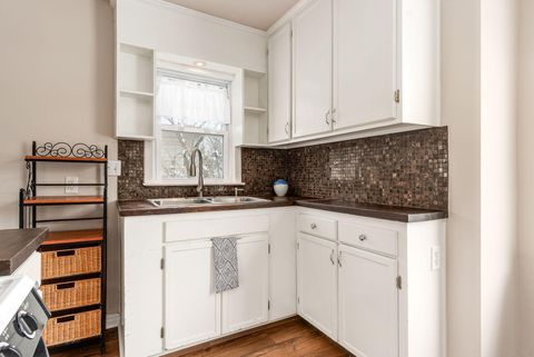 Tiny photo for 290 W Kanawha Avenue, Columbus, OH 43214 (MLS # 225044840)