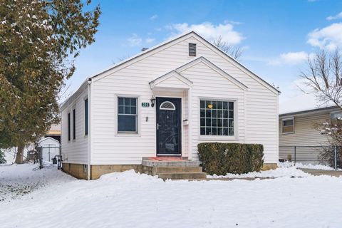 Photo of 290 W Kanawha Avenue, Columbus, OH 43214 (MLS # 225044840)