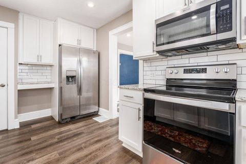 Tiny photo for 349 S Richardson Avenue, Columbus, OH 43204 (MLS # 226002783)