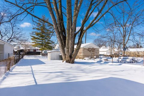 Tiny photo for 349 S Richardson Avenue, Columbus, OH 43204 (MLS # 226002783)