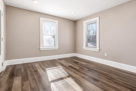 Tiny photo for 349 S Richardson Avenue, Columbus, OH 43204 (MLS # 226002783)