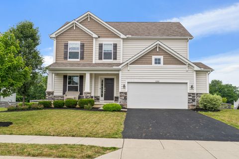Photo of 12181 Prairie View Drive NW, Pickerington, OH 43147 (MLS # 225025415)