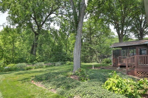 Tiny photo for 105 Hillcrest Drive, Westerville, OH 43081 (MLS # 226036473)