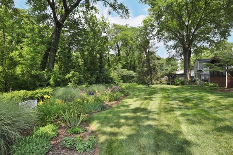 Tiny photo for 105 Hillcrest Drive, Westerville, OH 43081 (MLS # 226036473)