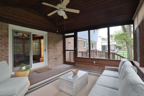 Tiny photo for 105 Hillcrest Drive, Westerville, OH 43081 (MLS # 226036473)