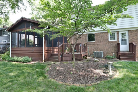 Tiny photo for 105 Hillcrest Drive, Westerville, OH 43081 (MLS # 226036473)