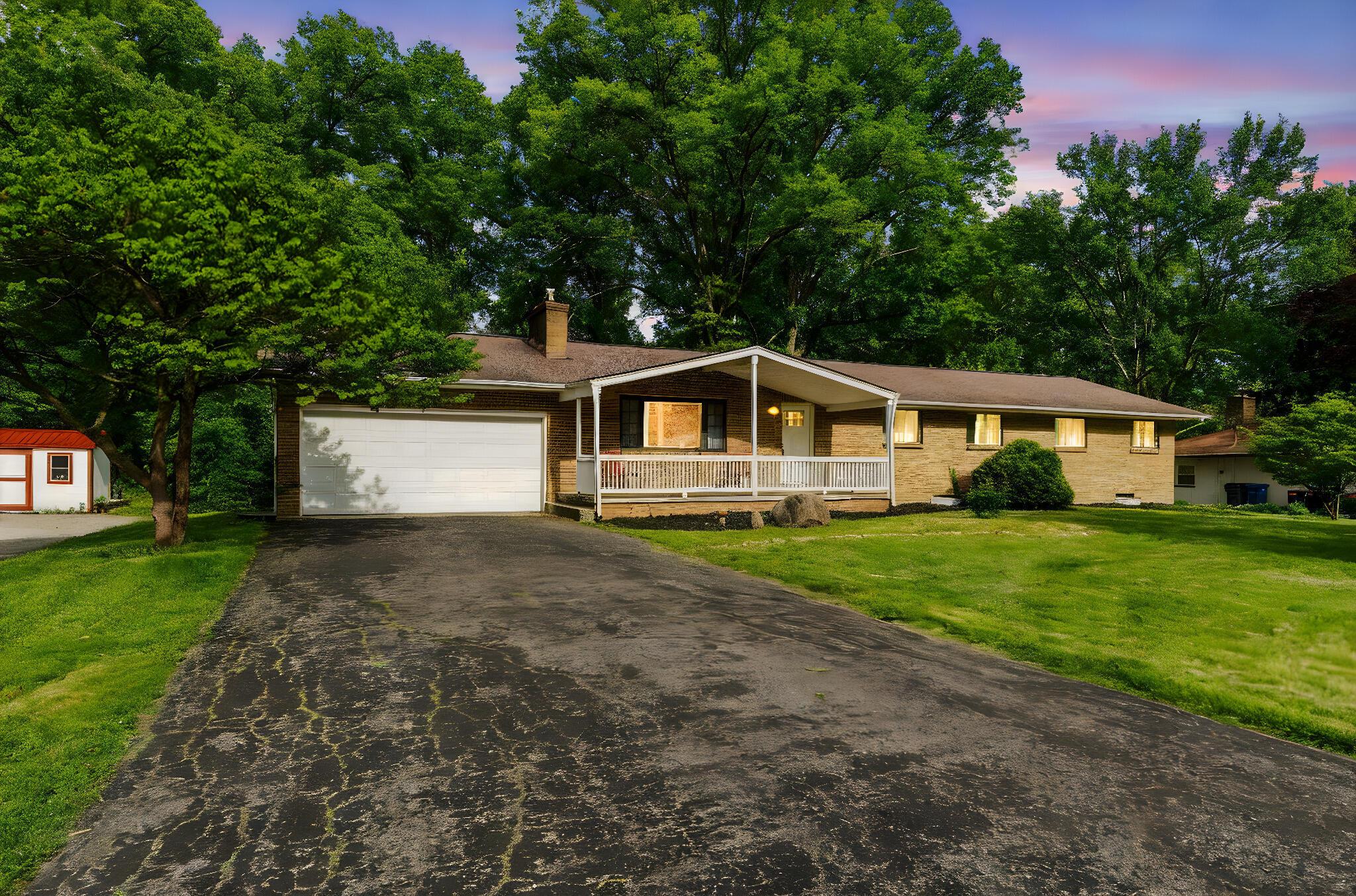 222 Ballard Drive, Columbus, Ohio image 2
