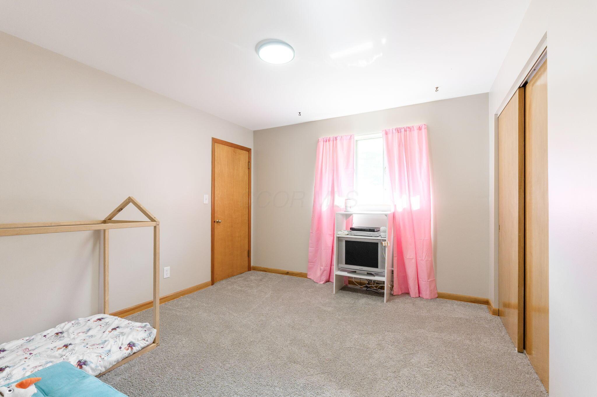 222 Ballard Drive, Columbus, Ohio image 36