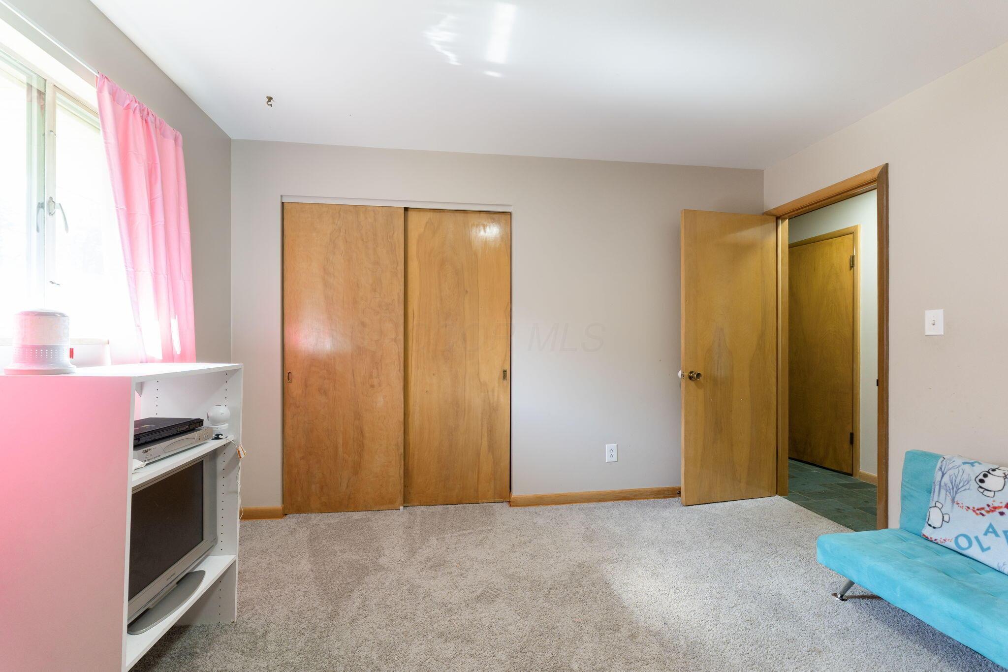 222 Ballard Drive, Columbus, Ohio image 37