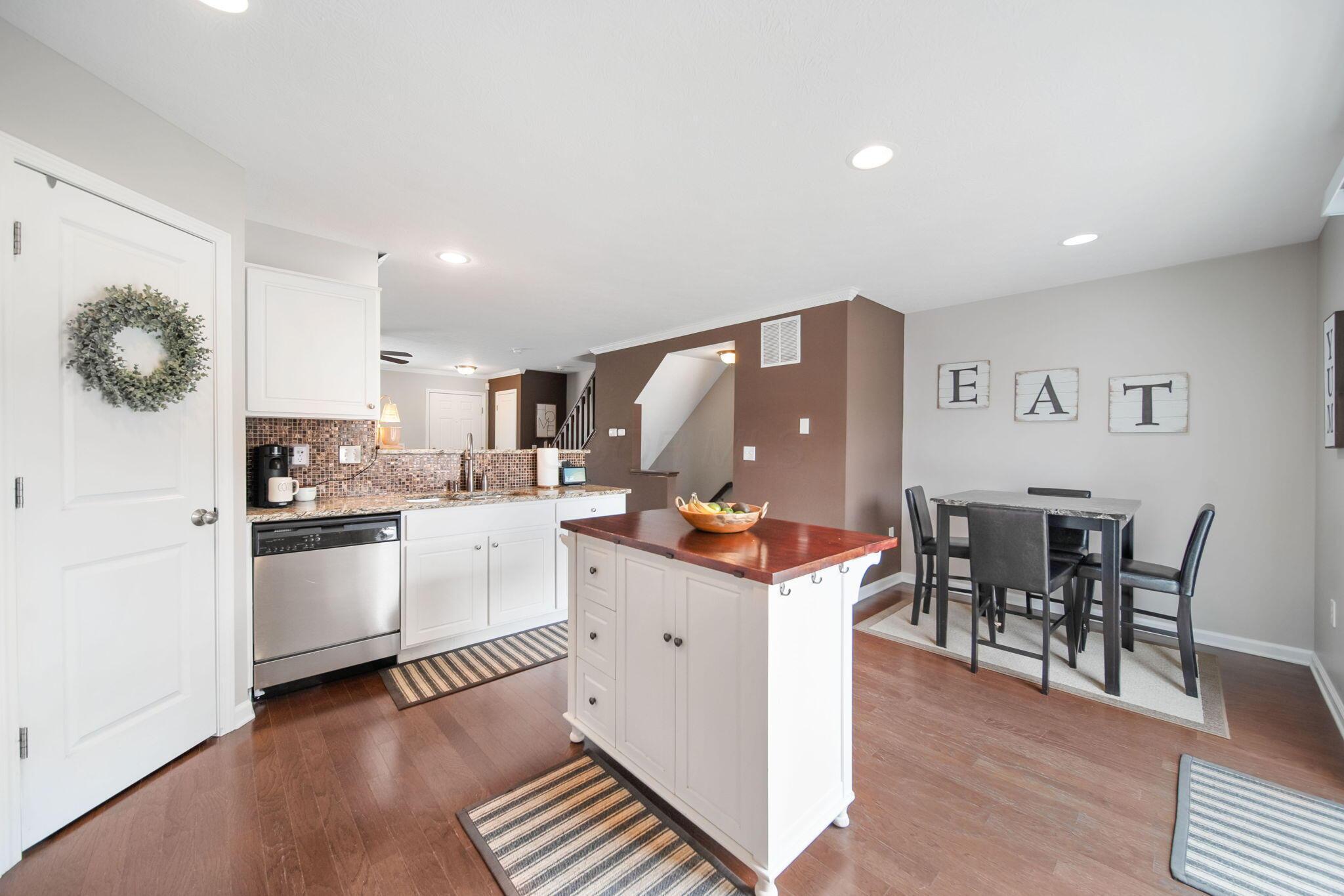 5273 Cross River Falls Boulevard, Dublin, Ohio image 12