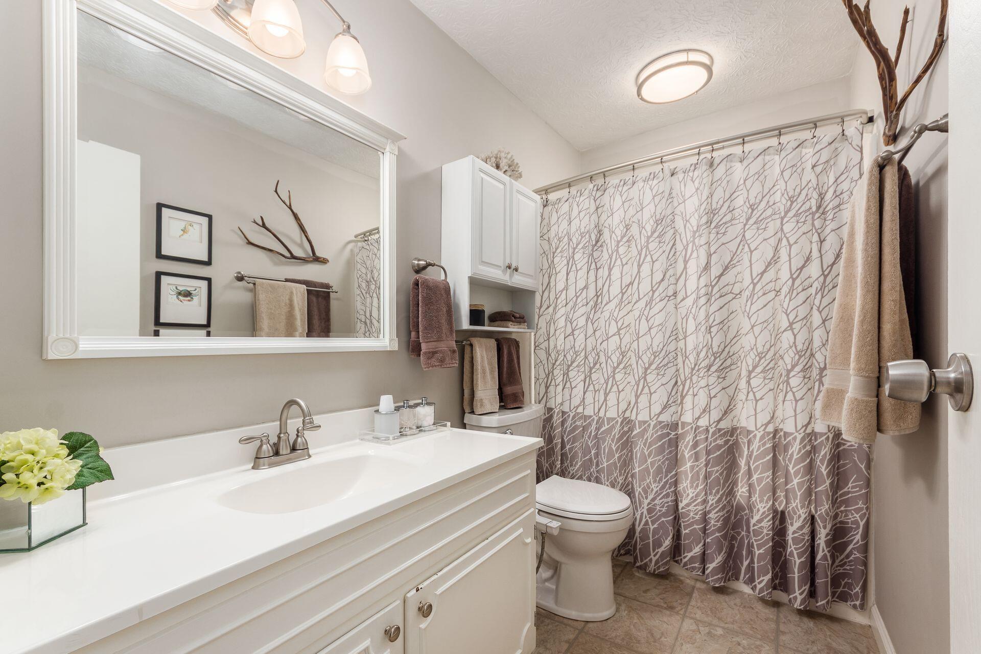 Columbus, Ohio 43230, United States, 3 Bedrooms Bedrooms, ,2 BathroomsBathrooms,Residential,Coming Soon,198295