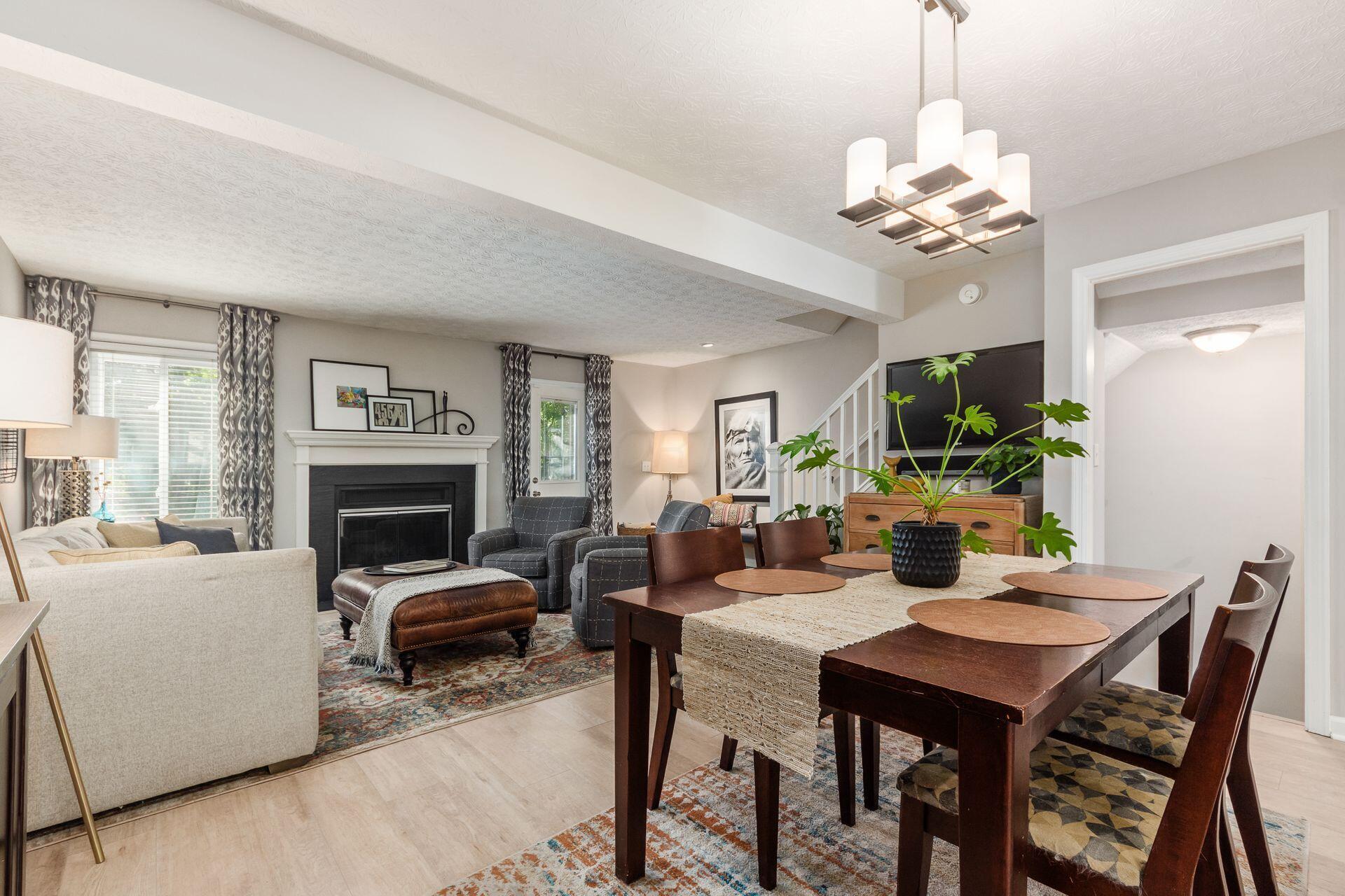 Columbus, Ohio 43230, United States, 3 Bedrooms Bedrooms, ,2 BathroomsBathrooms,Residential,Coming Soon,198295