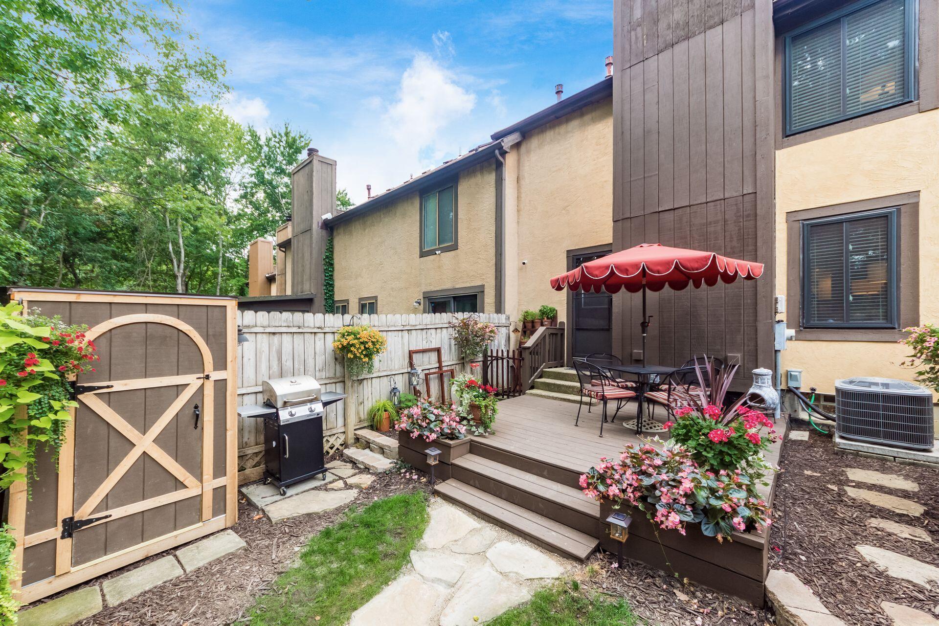 Columbus, Ohio 43230, United States, 3 Bedrooms Bedrooms, ,2 BathroomsBathrooms,Residential,Coming Soon,198295