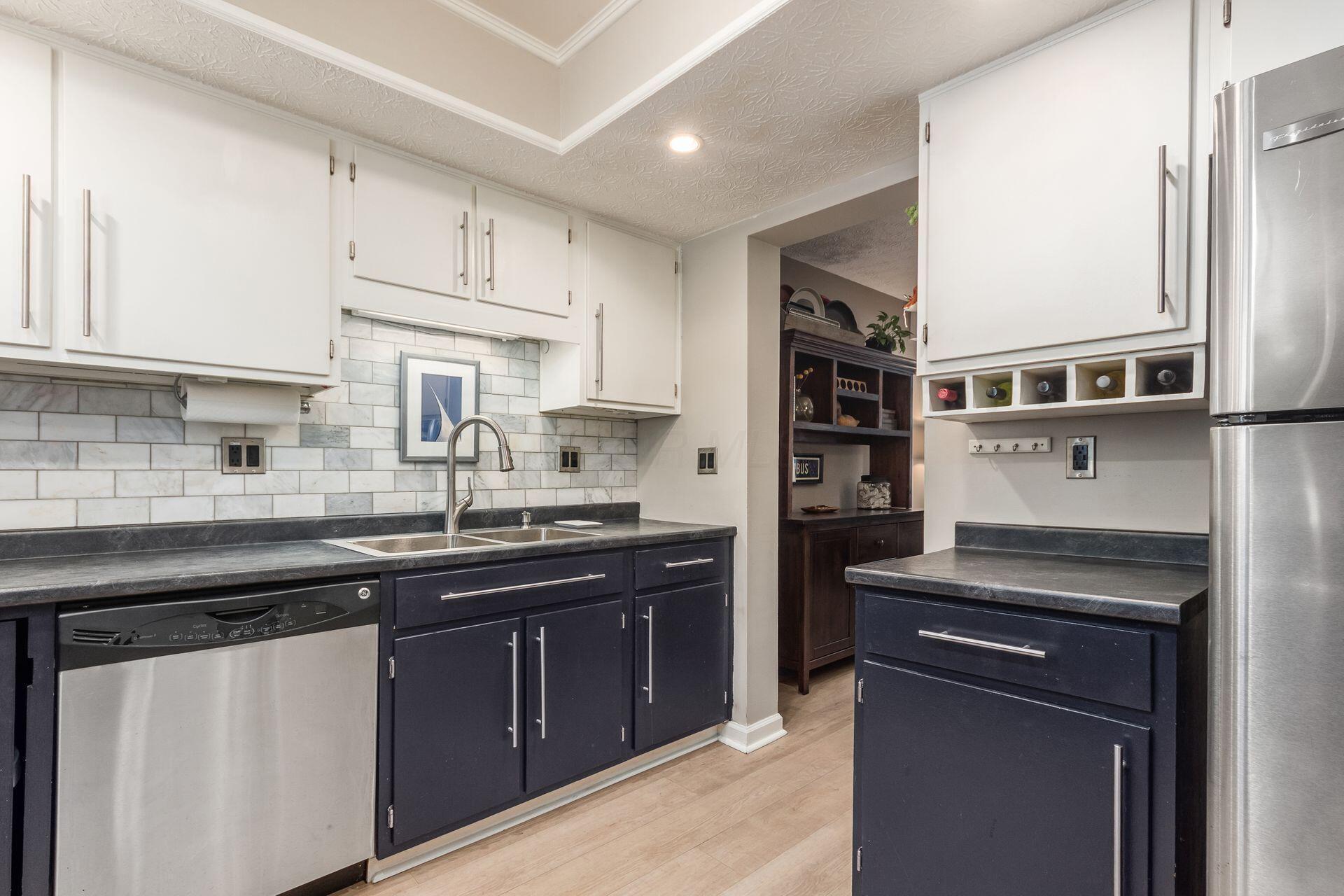 Columbus, Ohio 43230, United States, 3 Bedrooms Bedrooms, ,2 BathroomsBathrooms,Residential,Coming Soon,198295