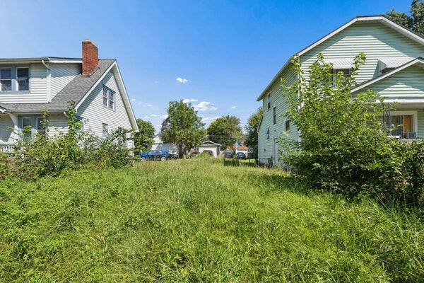 1190 S 22ND ST, COLUMBUS, OH 43206 - Image 7d4cd1664ac583f324ea0977b0d40d94/988149698
