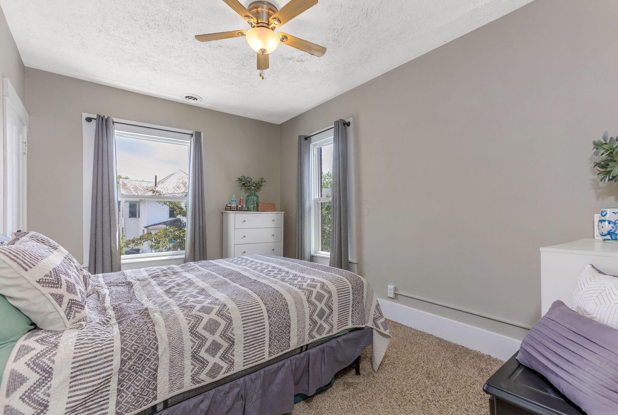 141 E 5th Avenue, Lancaster, Ohio image 37