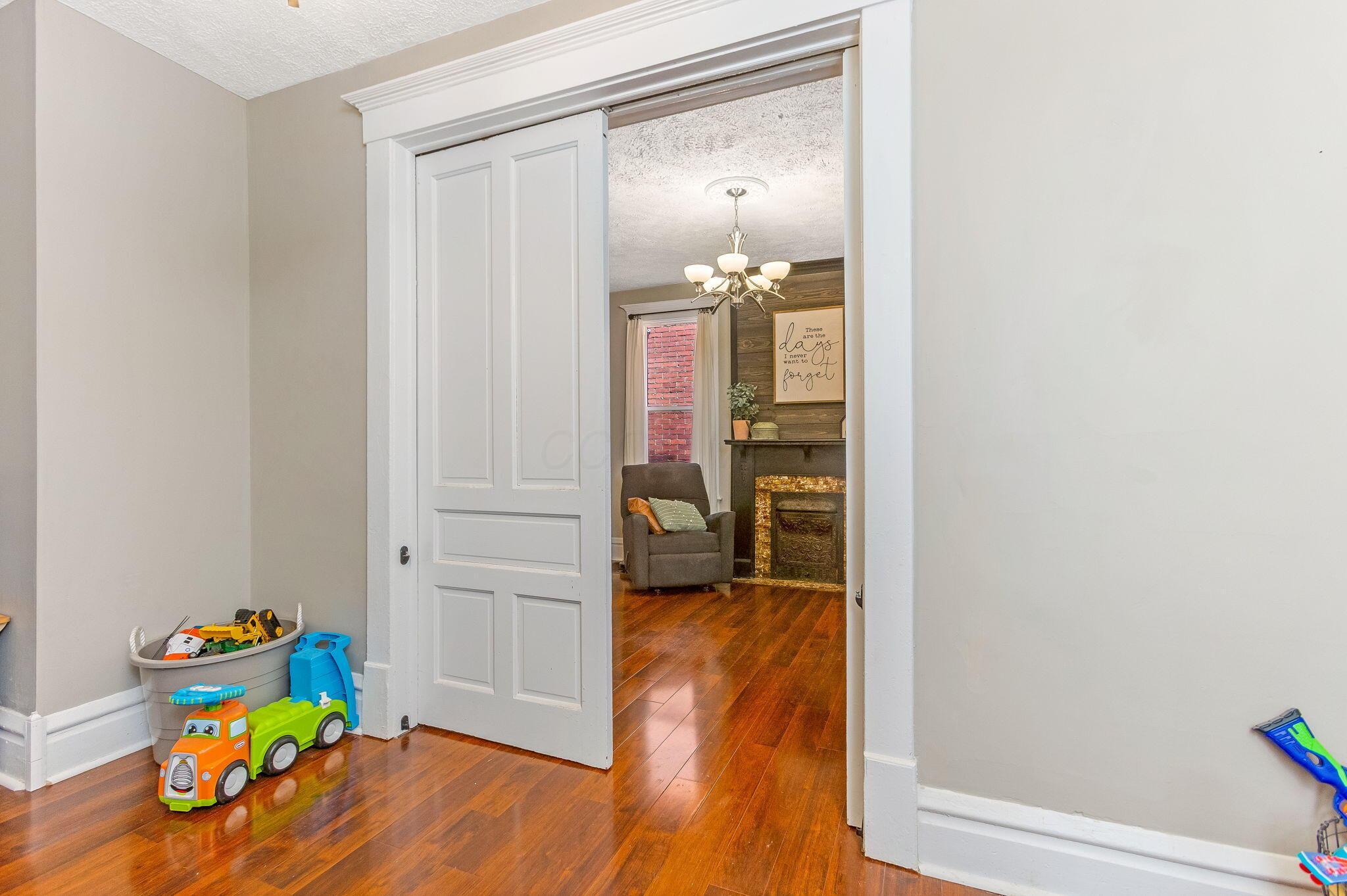 141 E 5th Avenue, Lancaster, Ohio image 22