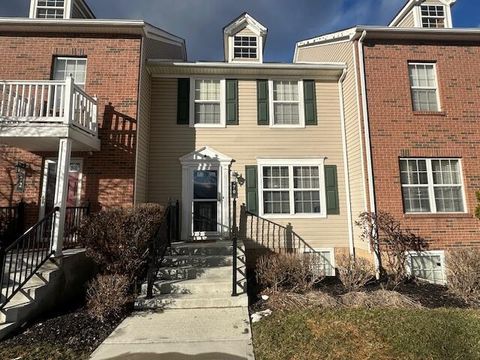 Photo of 70 Highbluffs Boulevard 70 #70, Columbus, OH 43235 (MLS # 226004353)