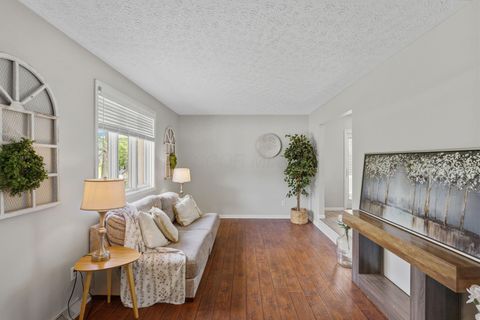 Tiny photo for 11655 E Eastmeadow Court, Pickerington, OH 43147 (MLS # 226014495)