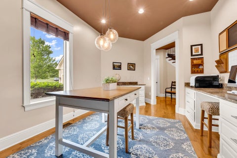 Tiny photo for 27 Granview Crossing, Granville, OH 43023 (MLS # 226021331)