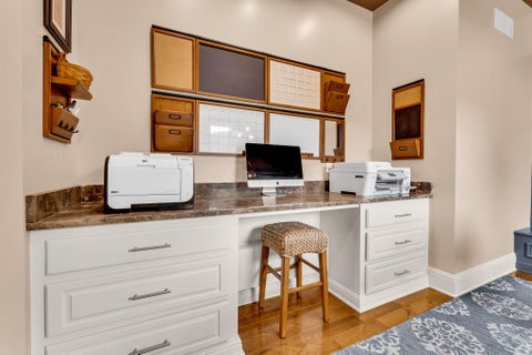 Tiny photo for 27 Granview Crossing, Granville, OH 43023 (MLS # 226021331)