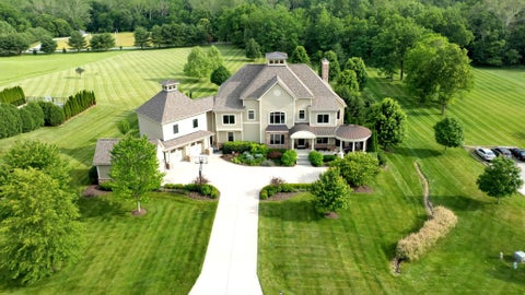 Tiny photo for 27 Granview Crossing, Granville, OH 43023 (MLS # 226021331)