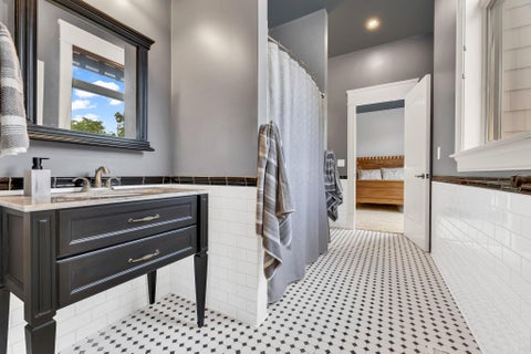 Tiny photo for 27 Granview Crossing, Granville, OH 43023 (MLS # 226021331)