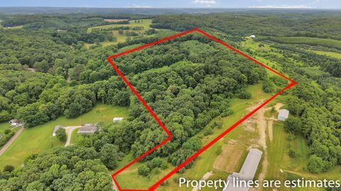 Photo of 0 Maharg Road NE, Saint Louisville, OH 43071 (MLS # 226023974)