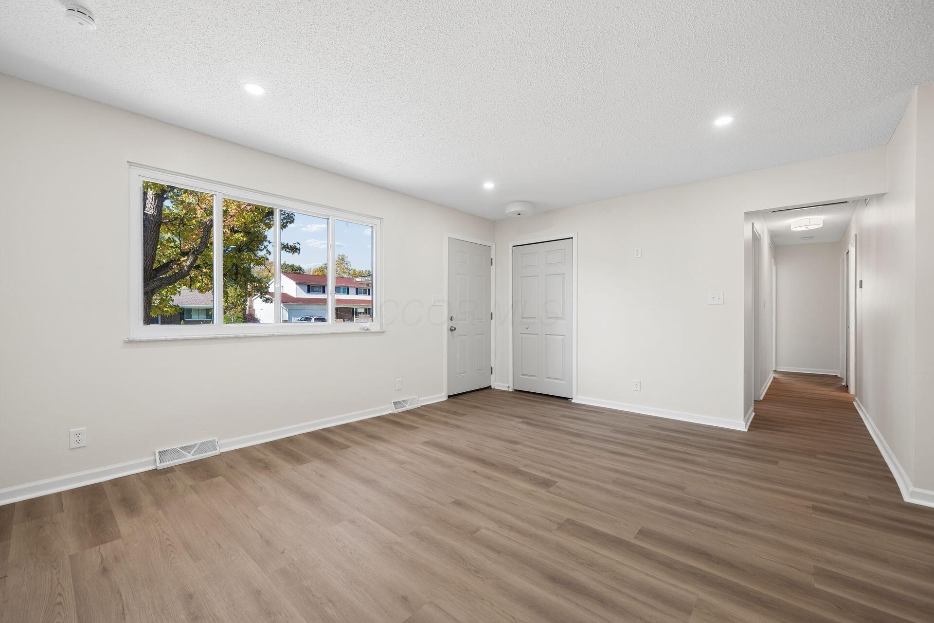5372 Ivywood Lane