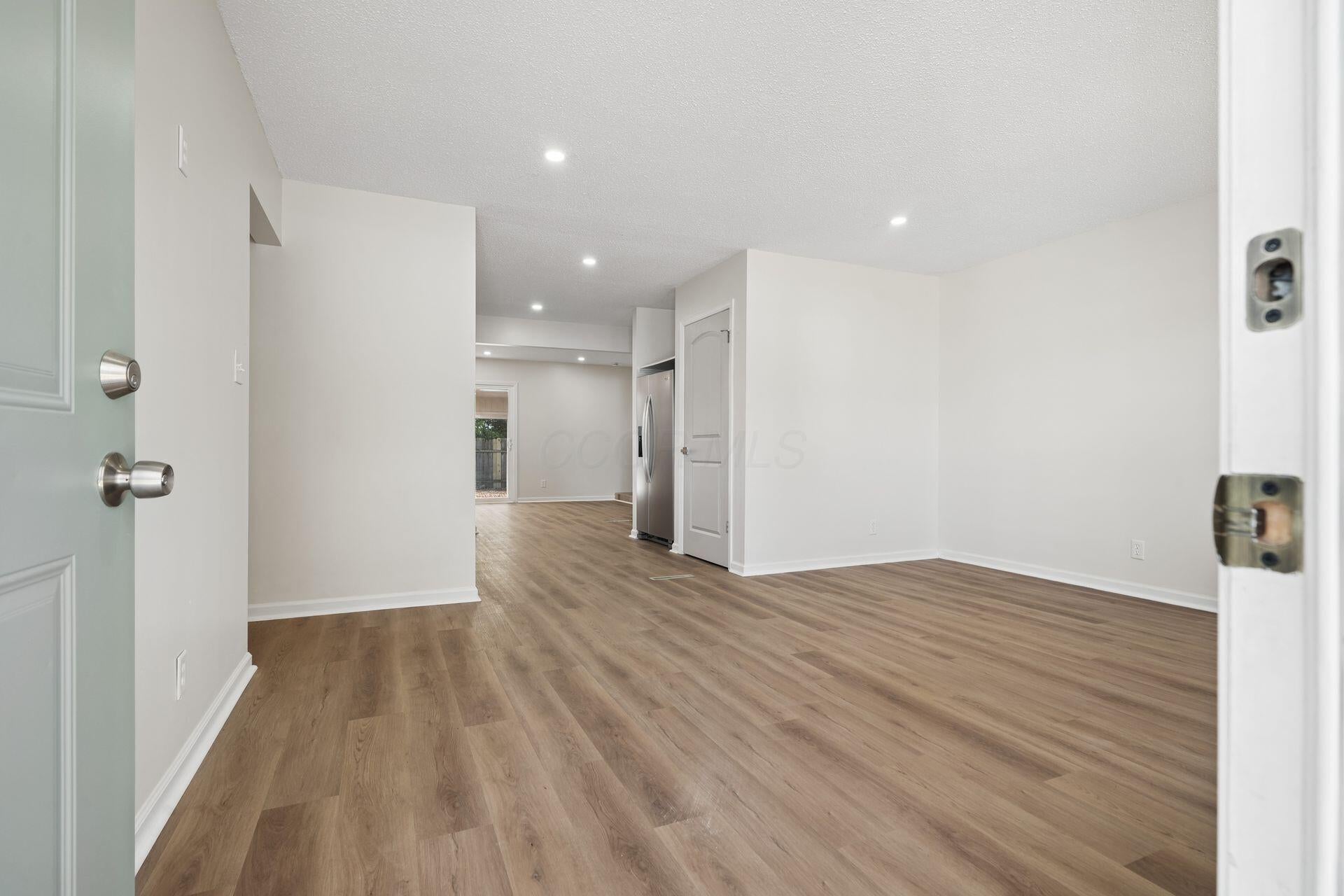 5372 Ivywood Lane