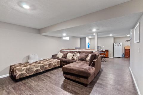 Tiny photo for 354 Glen Crossing Drive, Etna, OH 43062 (MLS # 225044367)