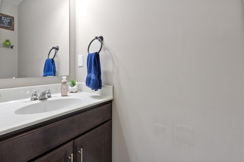 Tiny photo for 354 Glen Crossing Drive, Etna, OH 43062 (MLS # 225044367)