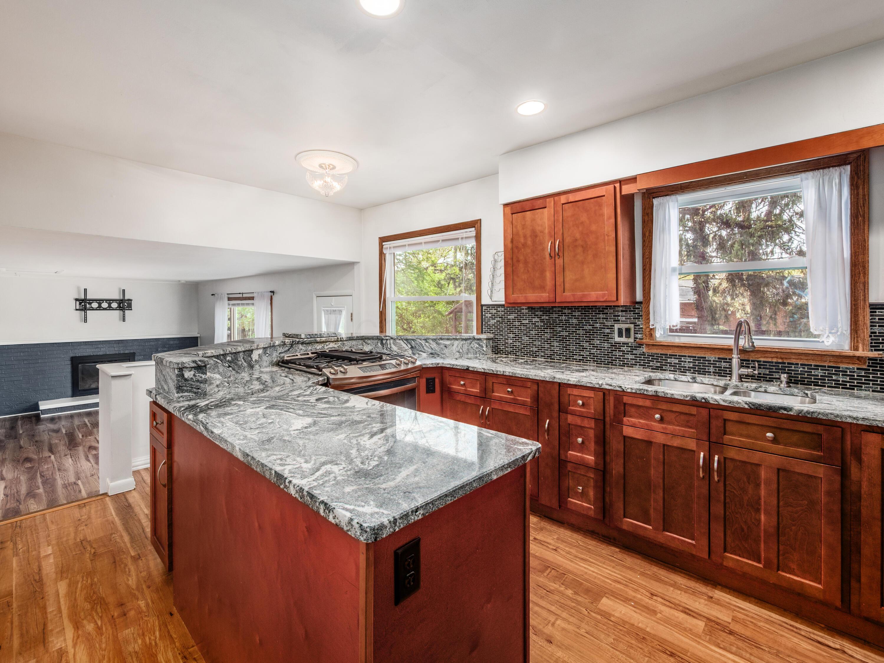 975 Kennington Avenue, Columbus, Ohio image 14