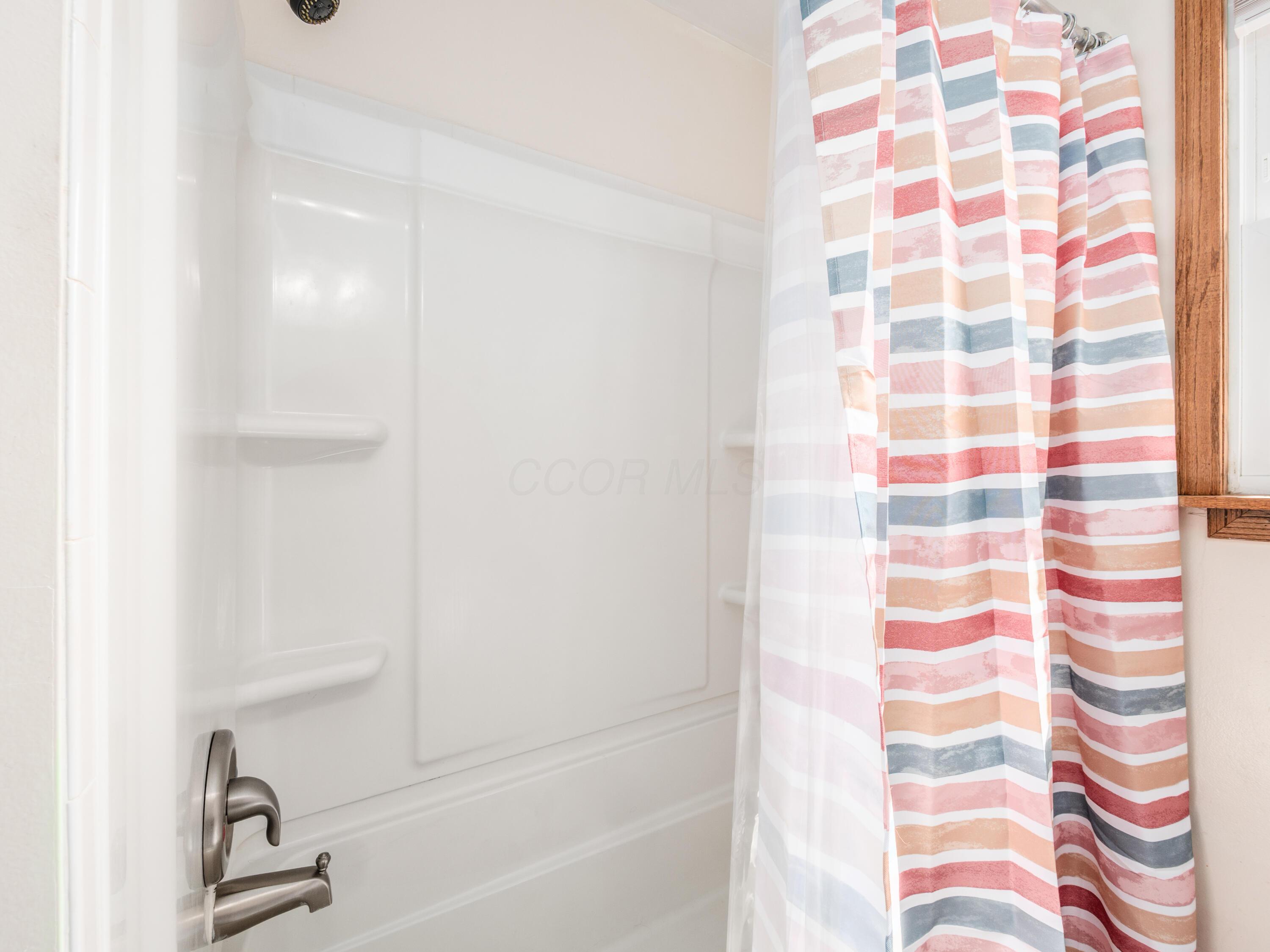 975 Kennington Avenue, Columbus, Ohio image 30