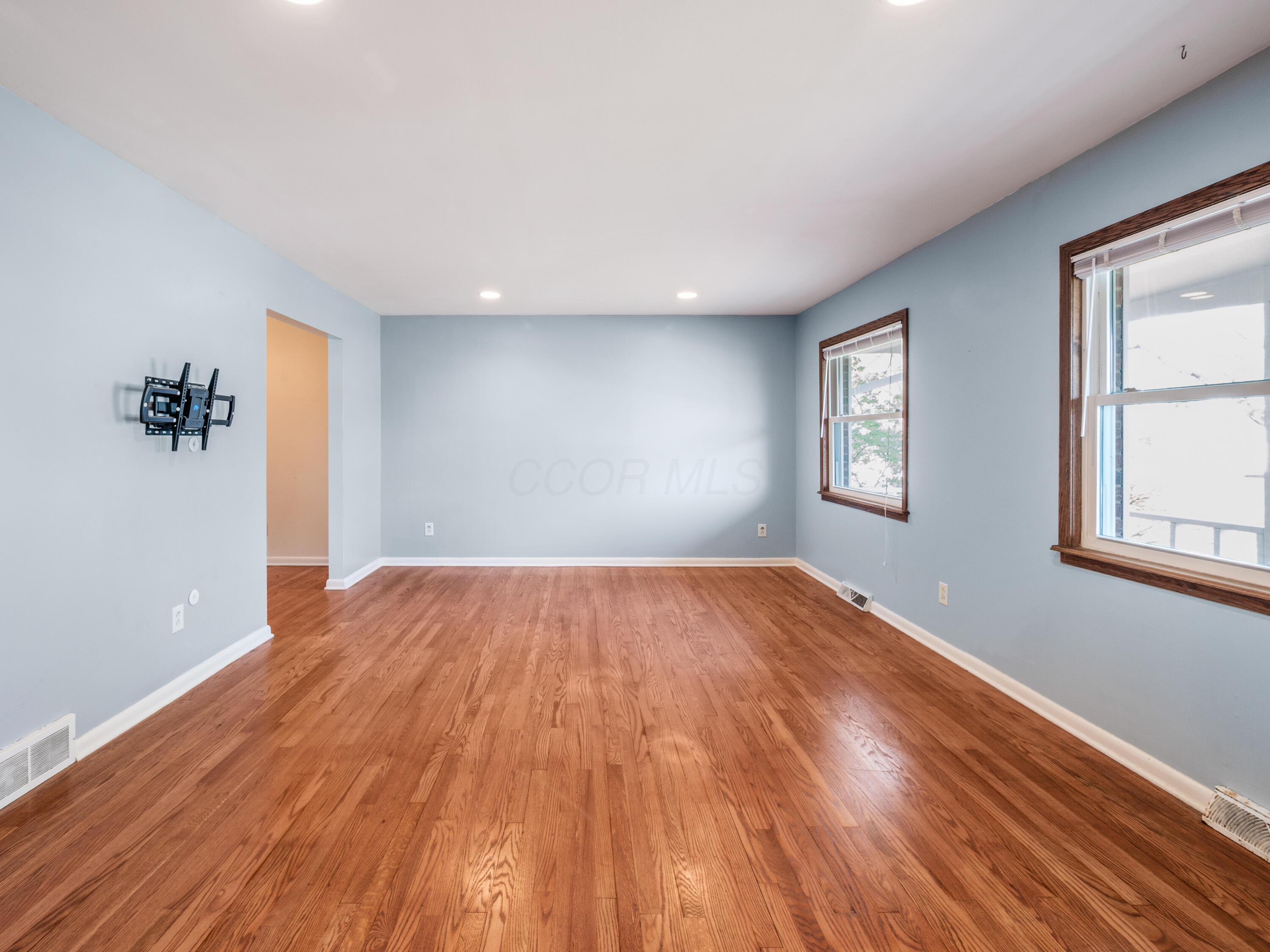 975 Kennington Avenue, Columbus, Ohio image 10